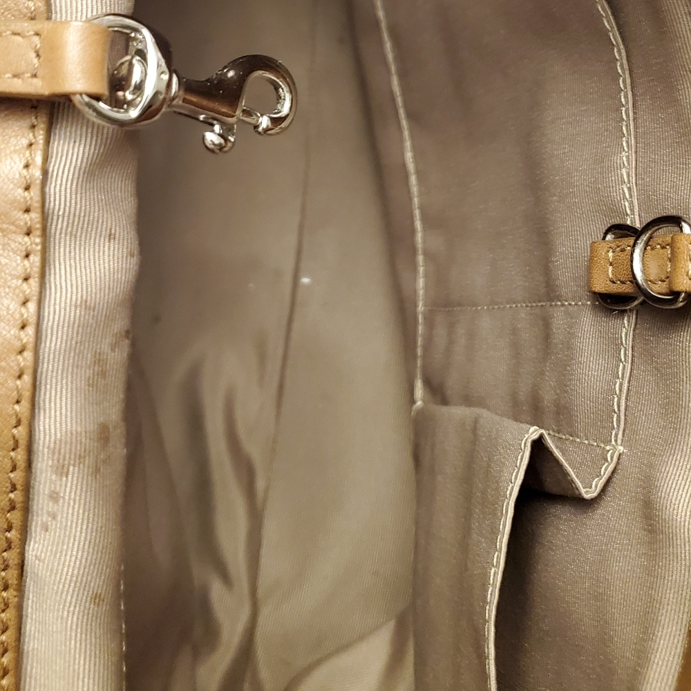 Coach Purse - Picture 5 of 6